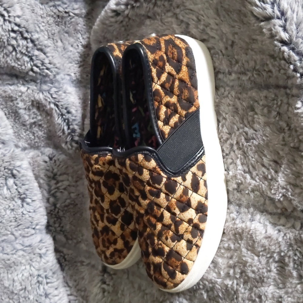 Girls' Steve Madden Slip-on sneakers sz 3​​​​ - Picture 2 of 5